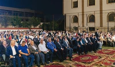 شعار الجامعة